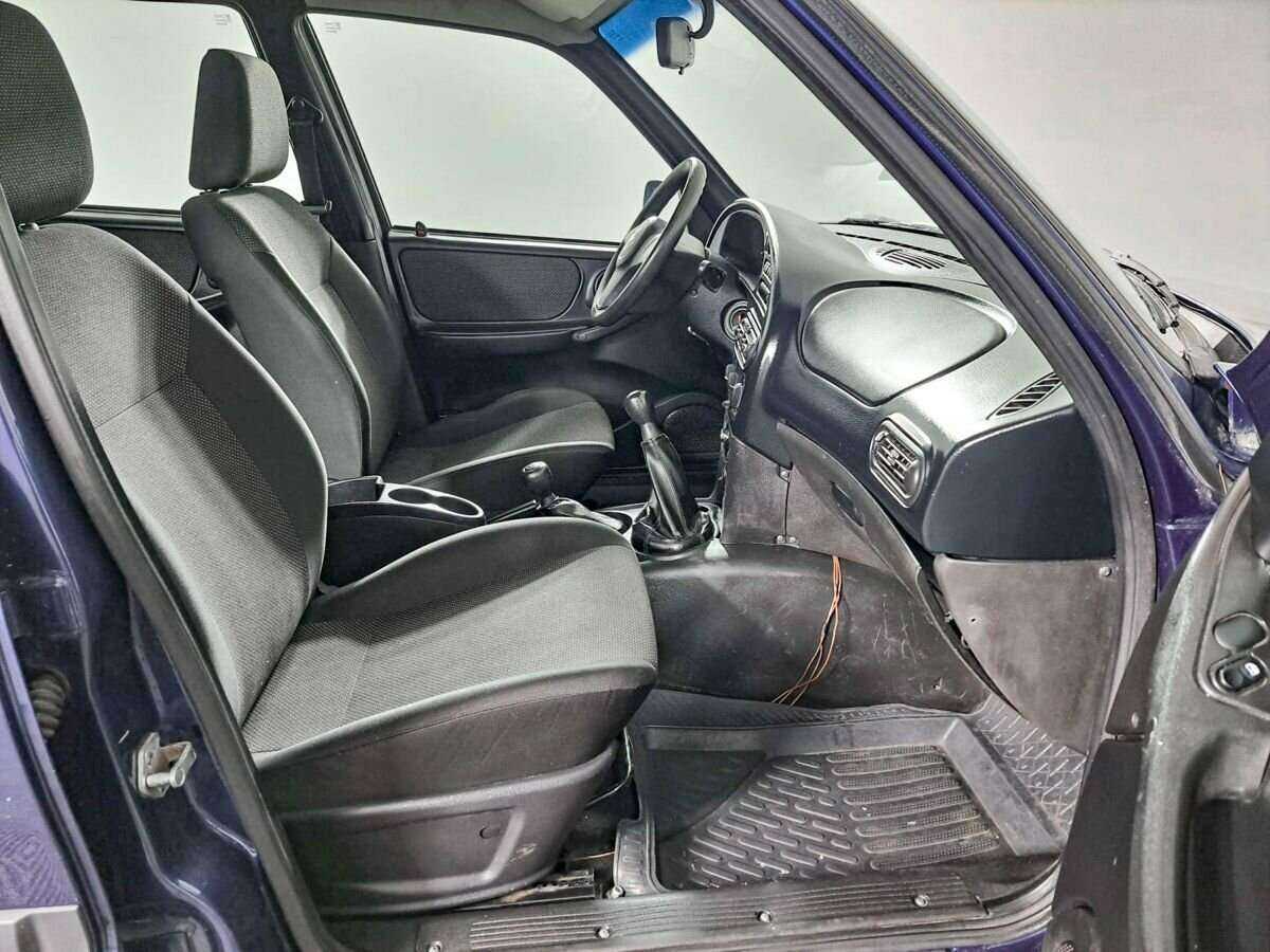 Chevrolet Niva с пробегом — 2017 год. Фото: #10