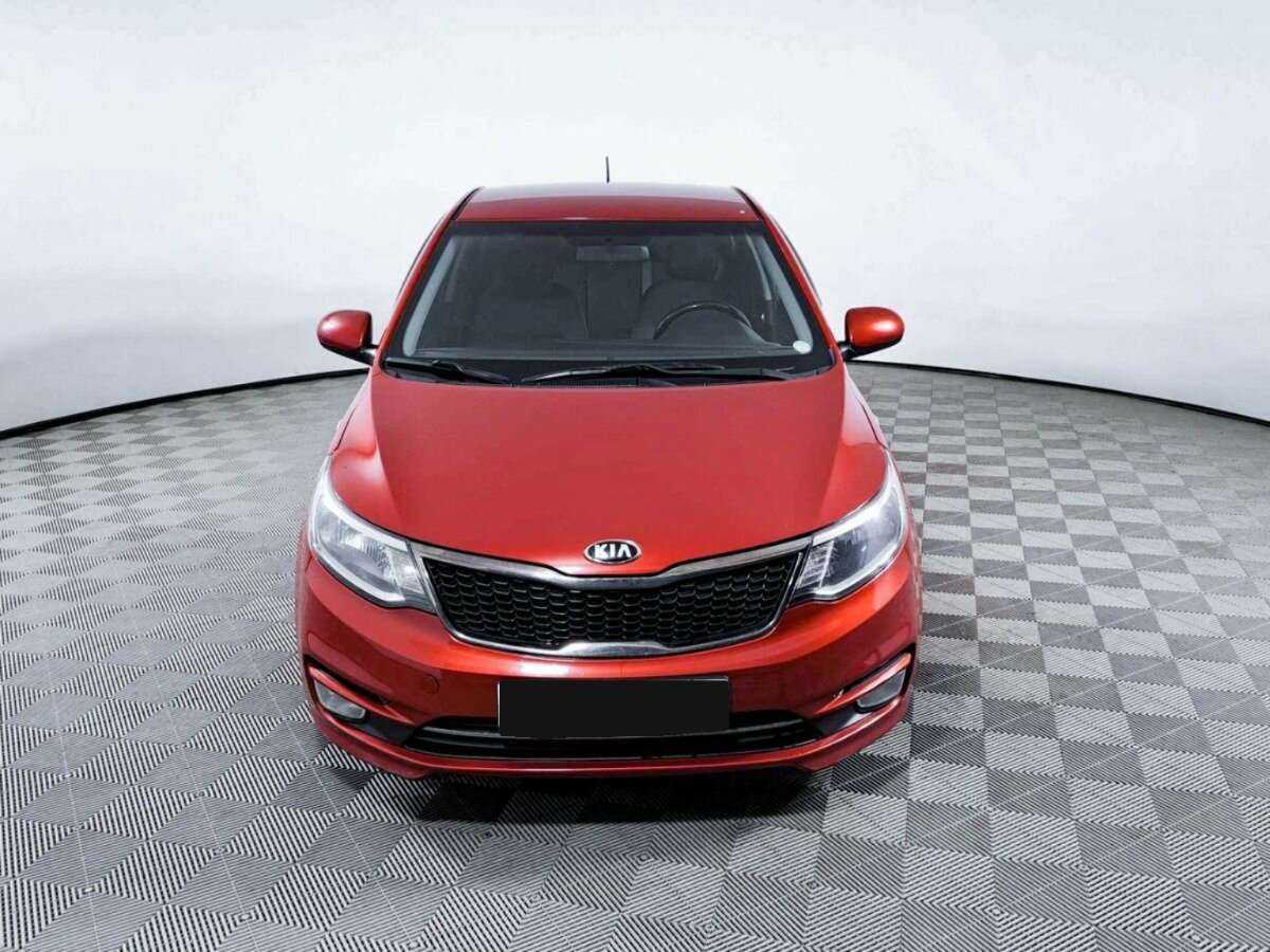 Kia Rio с пробегом — 2015 год. Фото: #1