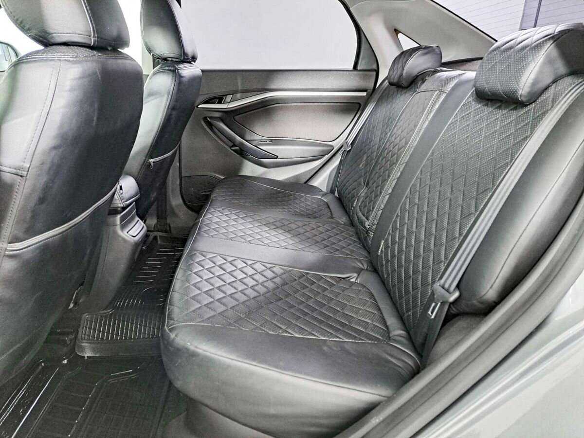 Lada (ВАЗ) Vesta с пробегом — 2020 год. Фото: #10