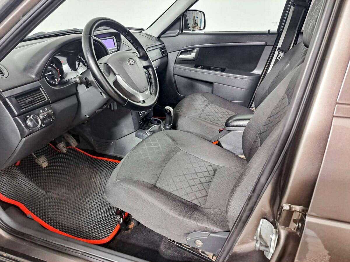 Lada (ВАЗ) Priora с пробегом — 2017 год. Фото: #13