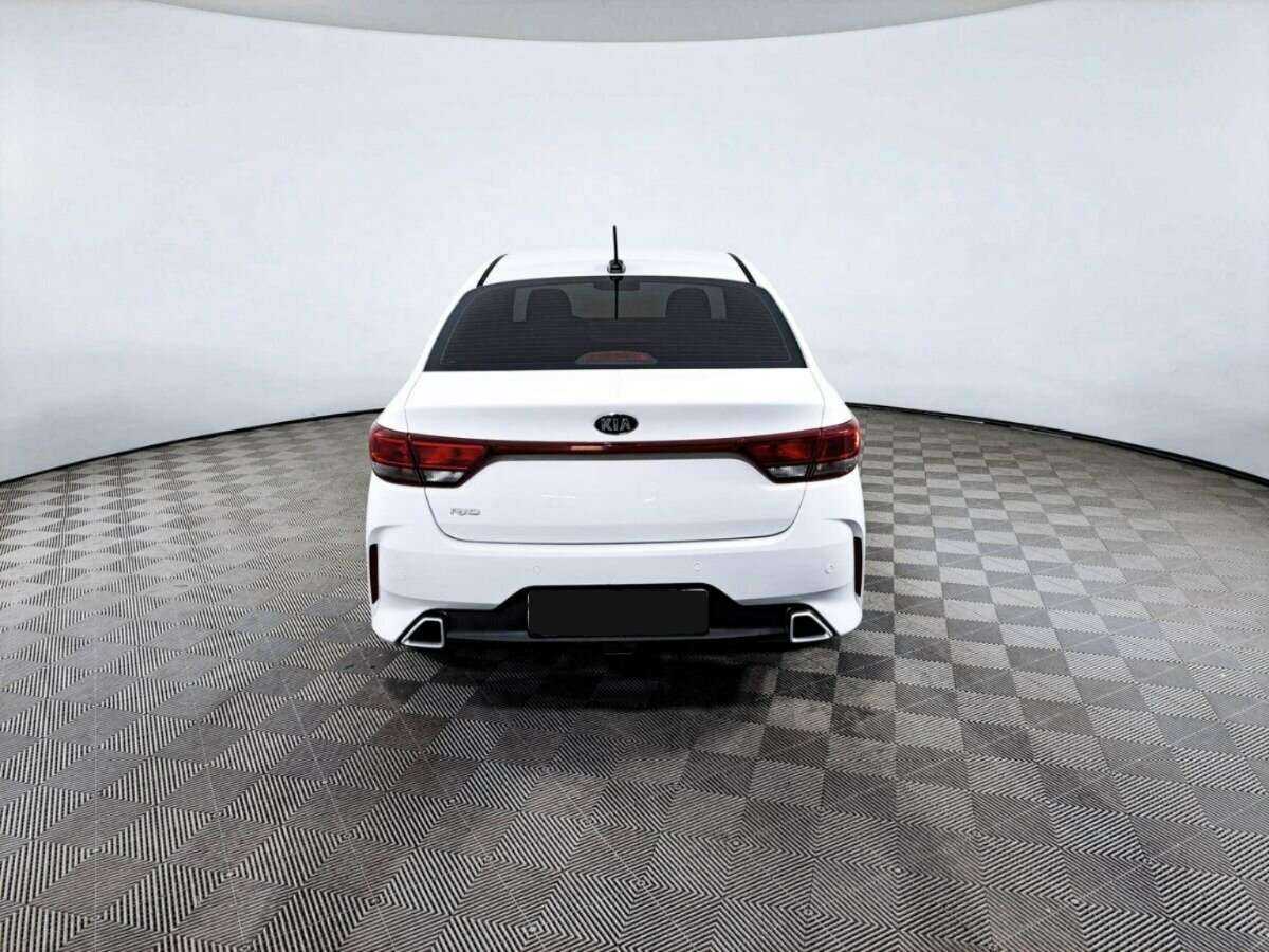 Kia Rio с пробегом — 2021 год. Фото: #5