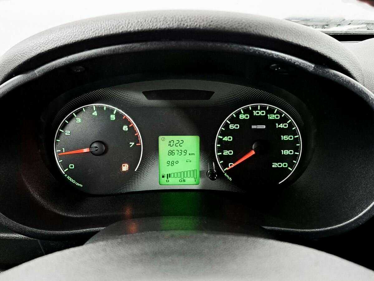 Lada (ВАЗ) Granta с пробегом — 2016 год. Фото: #10