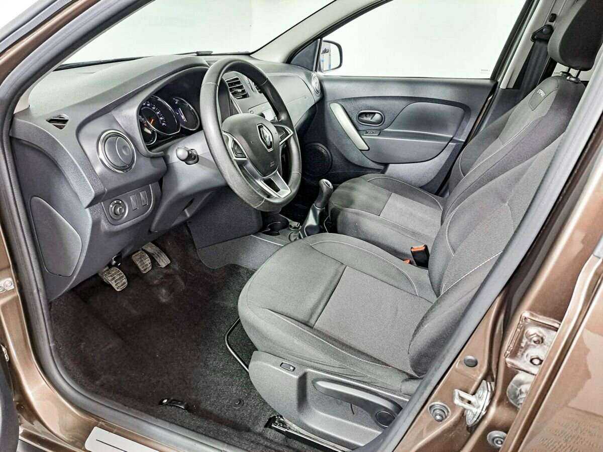 Renault Logan с пробегом — 2019 год. Фото: #13