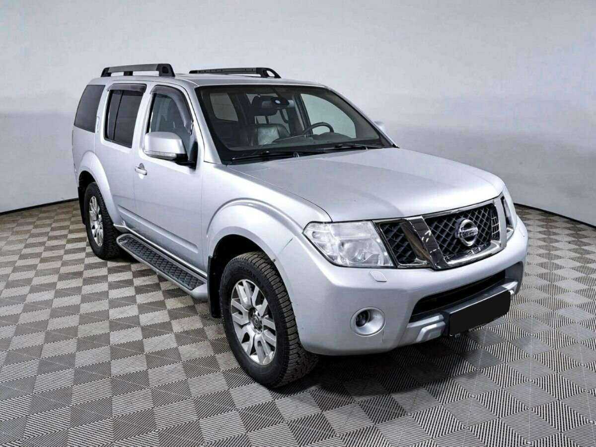 Nissan Pathfinder с пробегом — 2012 год. Фото: #2
