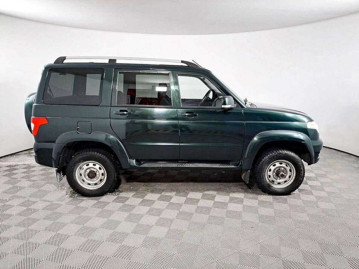 УАЗ Patriot с пробегом — 2016 год. Фото: #3