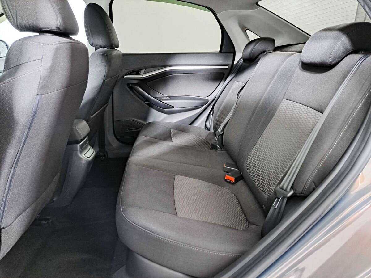 Lada (ВАЗ) Vesta с пробегом — 2020 год. Фото: #9