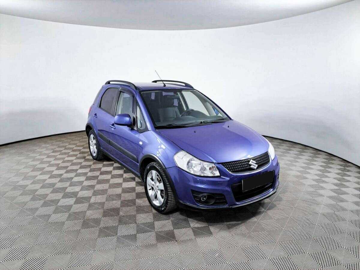 Suzuki SX4 с пробегом — 2012 год. Фото: #2