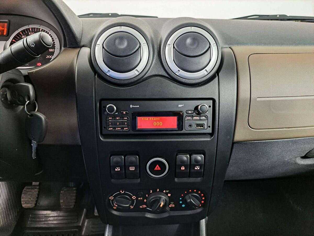 Lada (ВАЗ) Largus с пробегом — 2021 год. Фото: #12