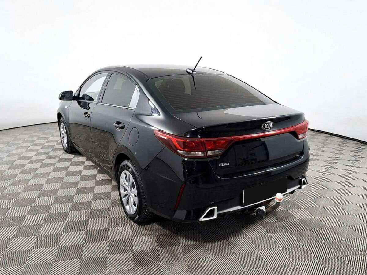 Kia Rio с пробегом — 2020 год. Фото: #6
