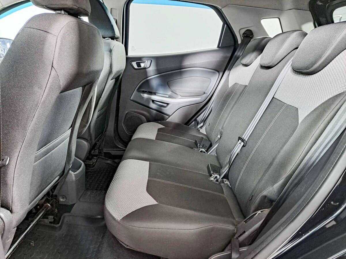 Ford EcoSport с пробегом — 2015 год. Фото: #9