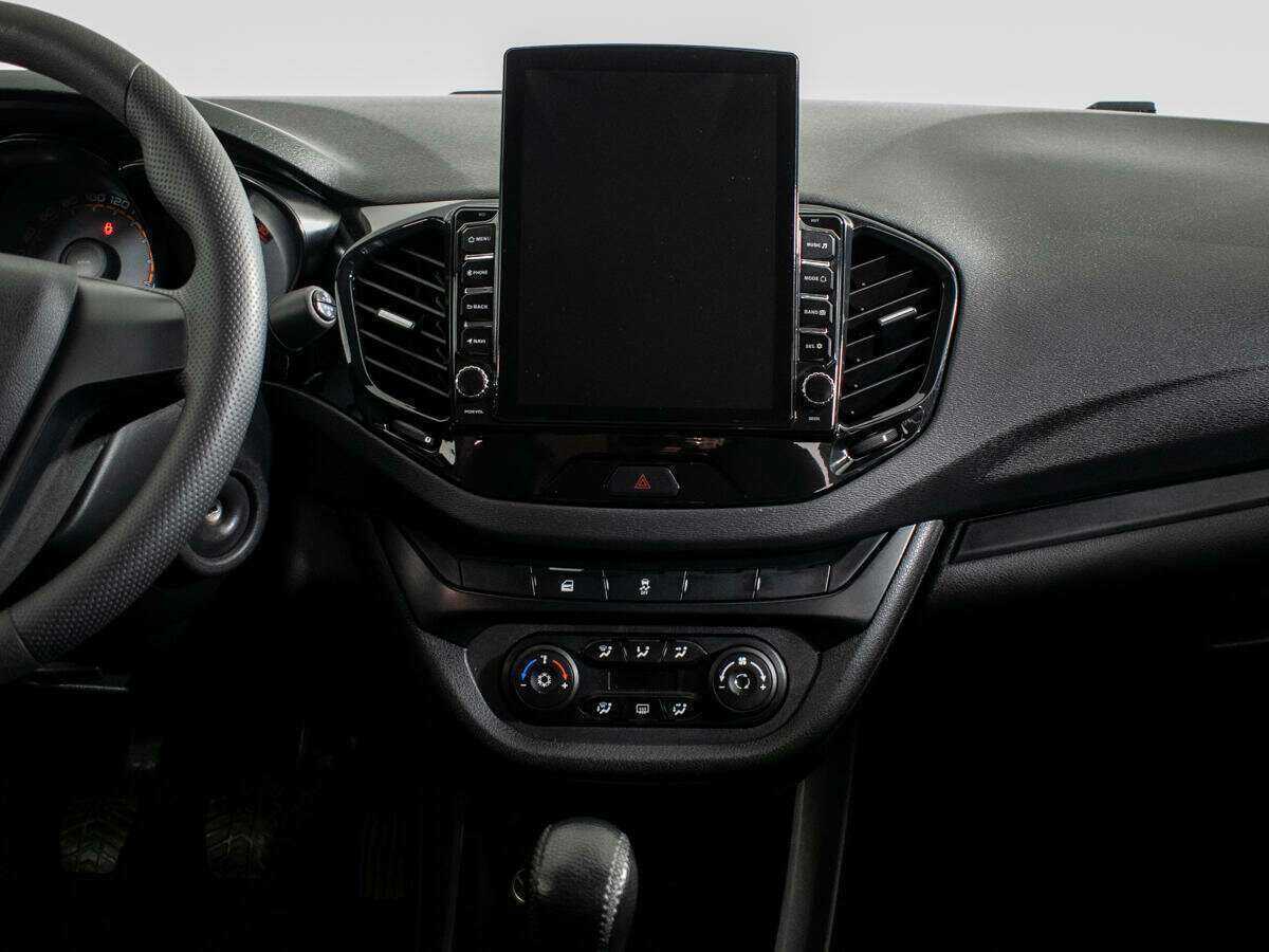 Lada (ВАЗ) Vesta с пробегом — 2021 год. Фото: #10