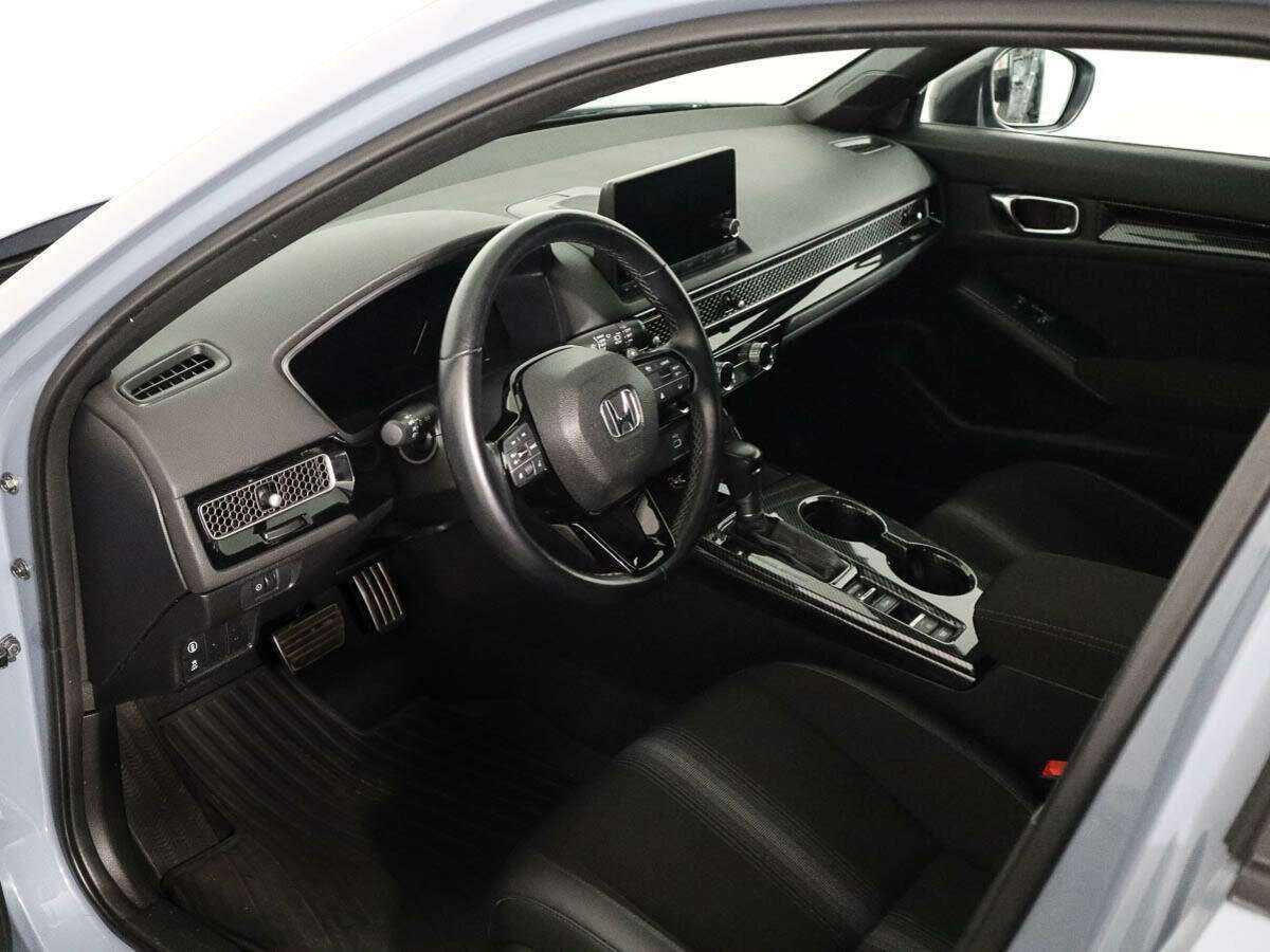 Honda Civic с пробегом — 2022 год. Фото: #7