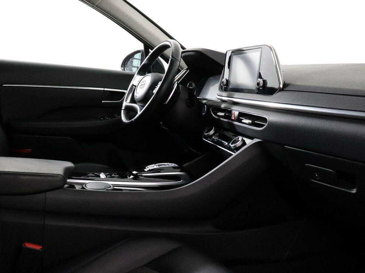 Hyundai Sonata с пробегом — 2020 год. Фото: #6