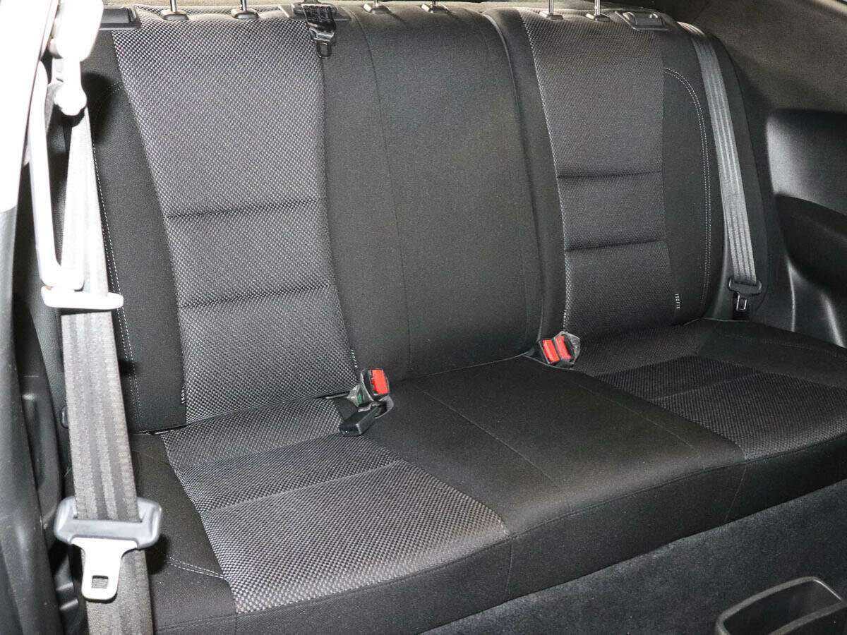 Hyundai i30 с пробегом — 2014 год. Фото: #8