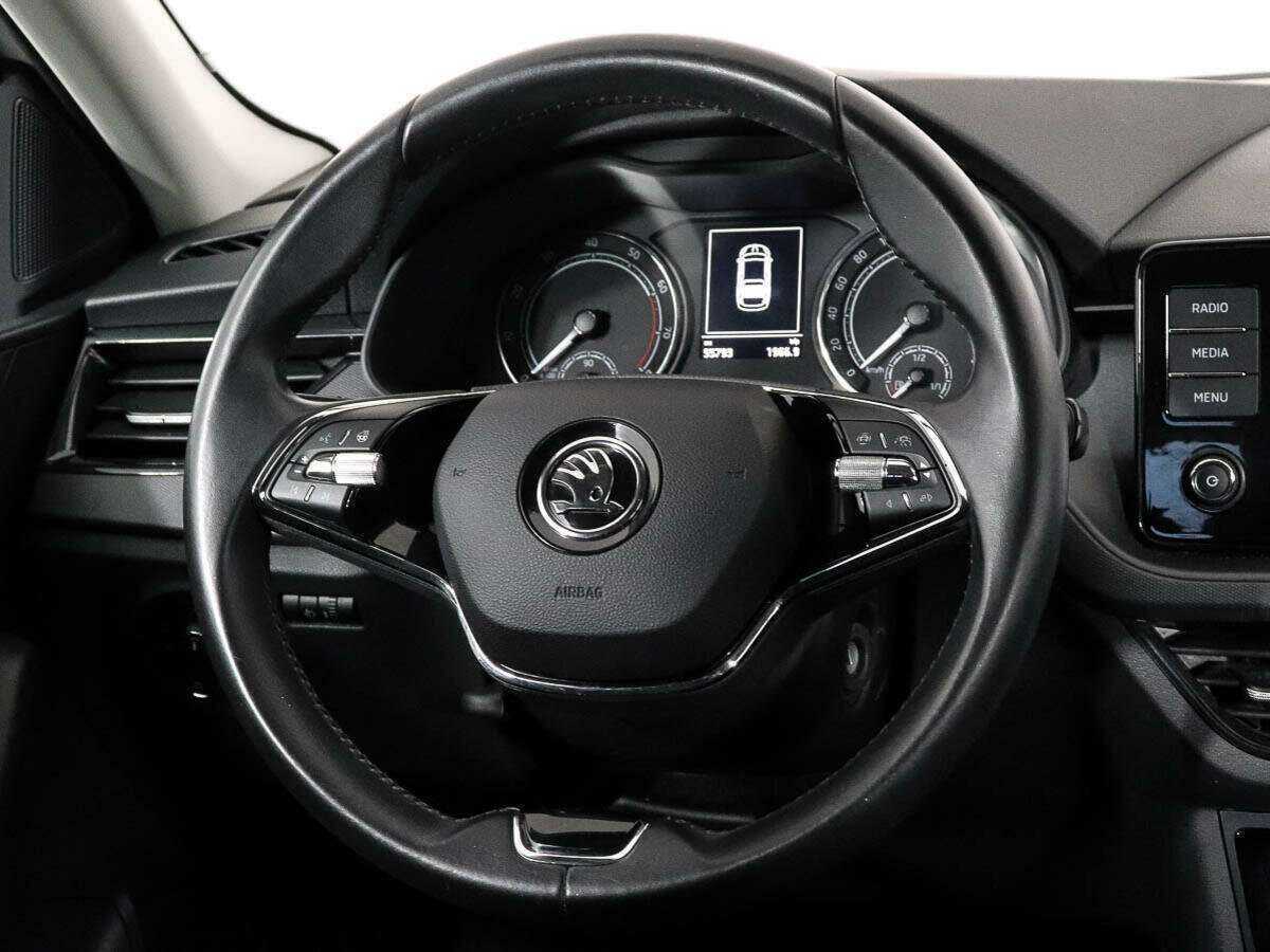 Skoda Rapid с пробегом — 2020 год. Фото: #8