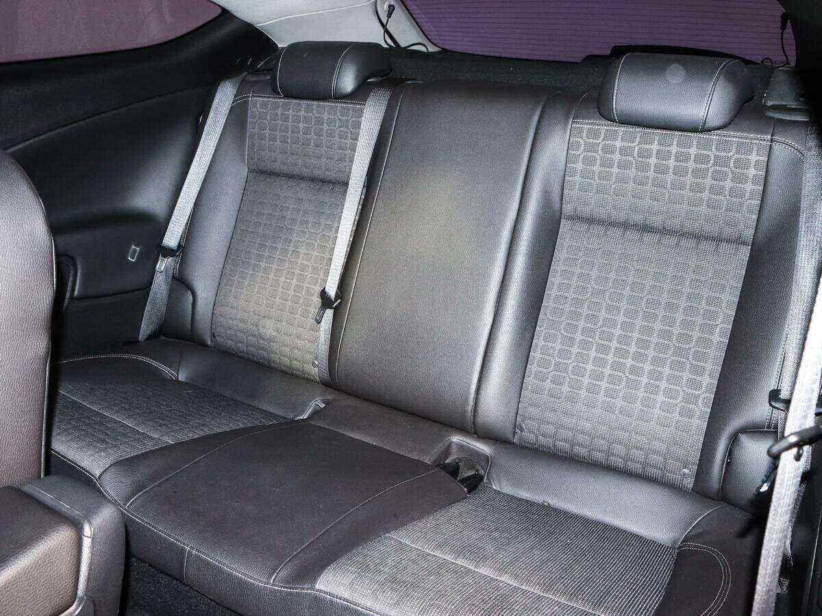 Opel Astra с пробегом — 2013 год. Фото: #9