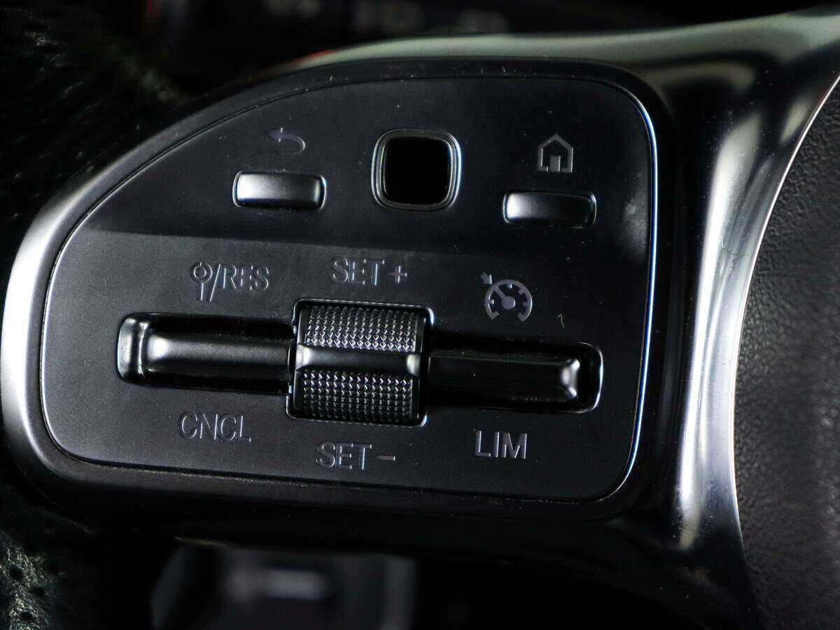 Mercedes-Benz A-Класс с пробегом — 2020 год. Фото: #15