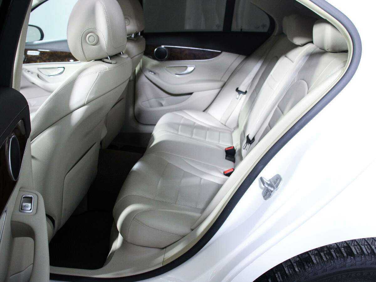 Mercedes-Benz C-Класс с пробегом — 2014 год. Фото: #6