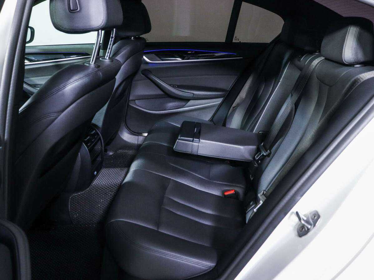 BMW 5 серии с пробегом — 2018 год. Фото: #7