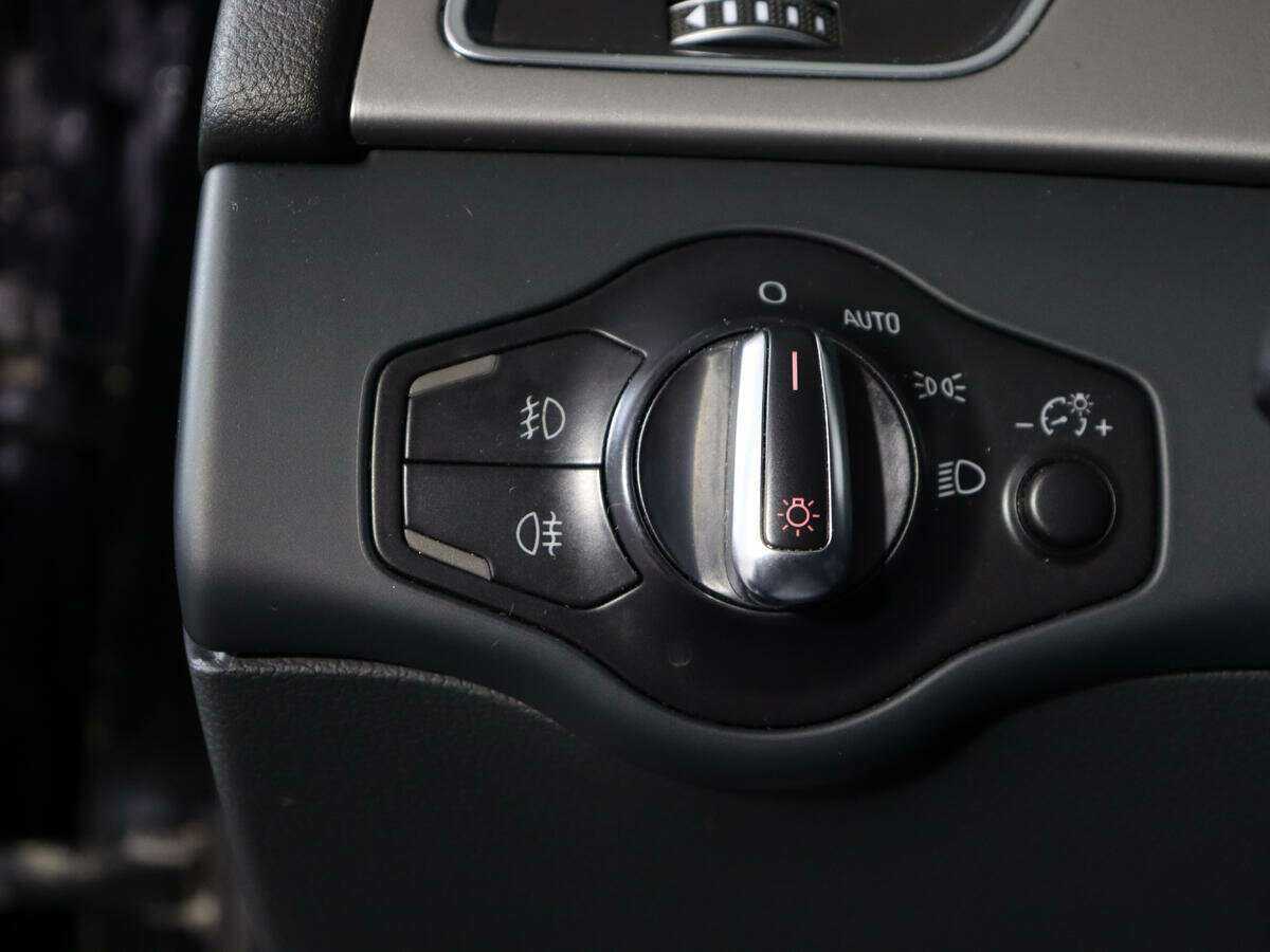 Audi A4 с пробегом — 2012 год. Фото: #15