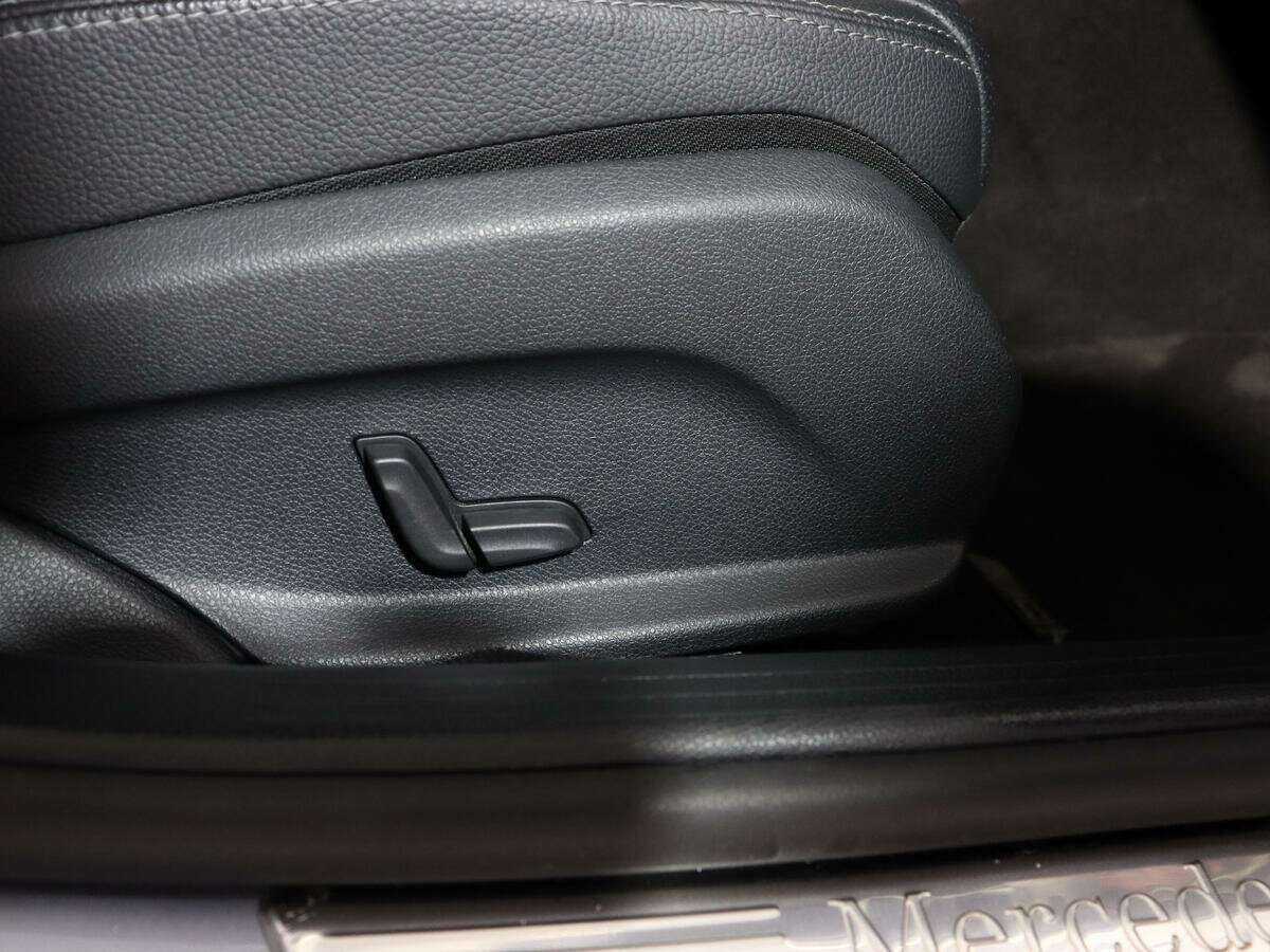 Mercedes-Benz C-Класс с пробегом — 2015 год. Фото: #13