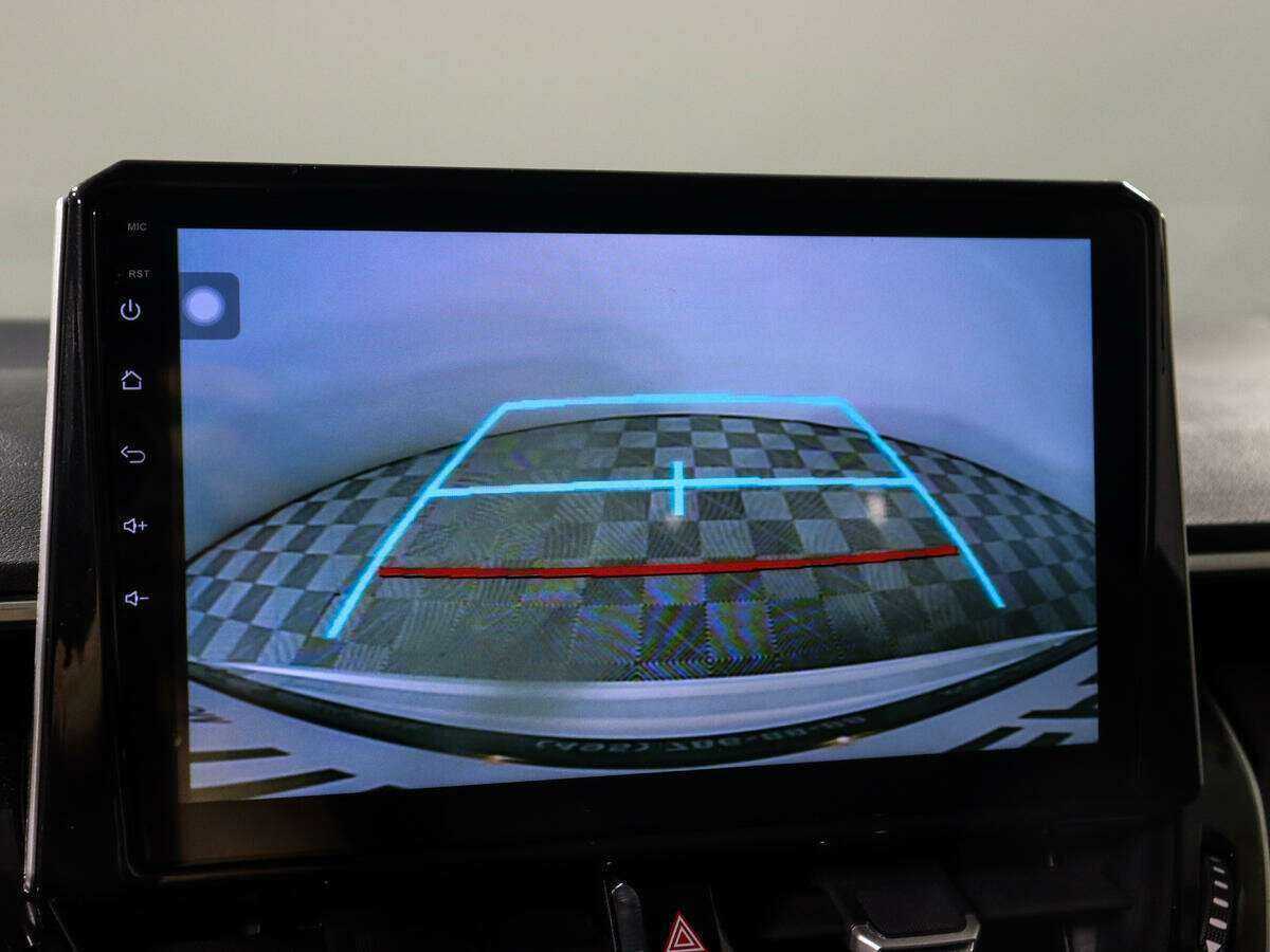 Toyota Corolla с пробегом — 2022 год. Фото: #11