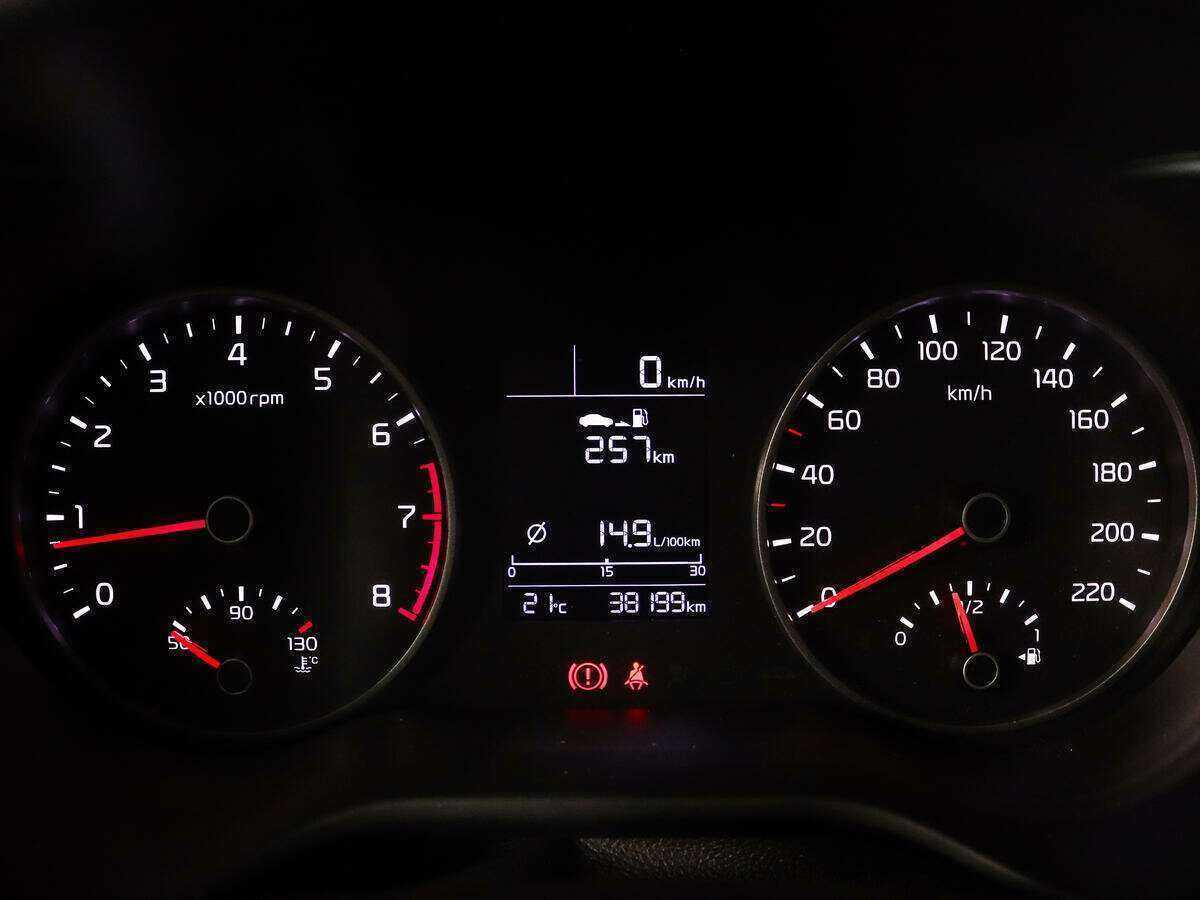 Kia Rio с пробегом — 2018 год. Фото: #10