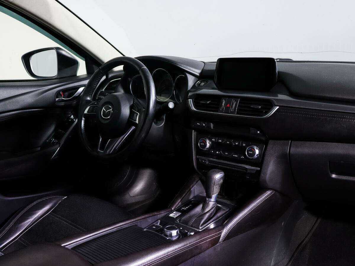 Mazda 6 с пробегом — 2016 год. Фото: #6