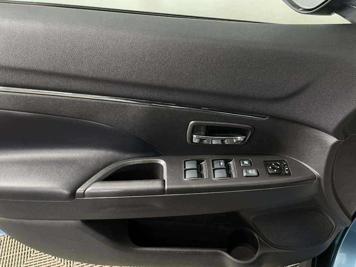 Mitsubishi ASX с пробегом — 2012 год. Фото: #7