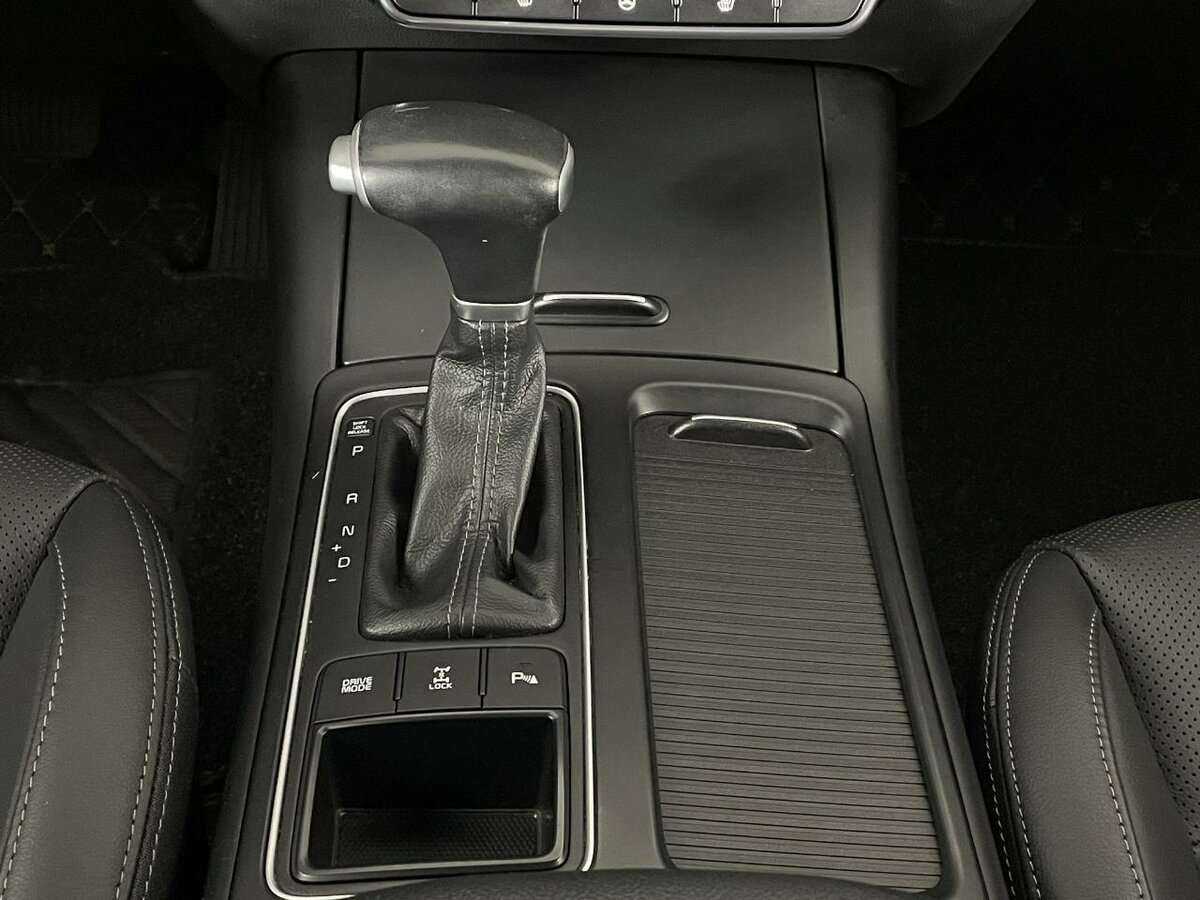 Kia Sorento с пробегом — 2019 год. Фото: #12