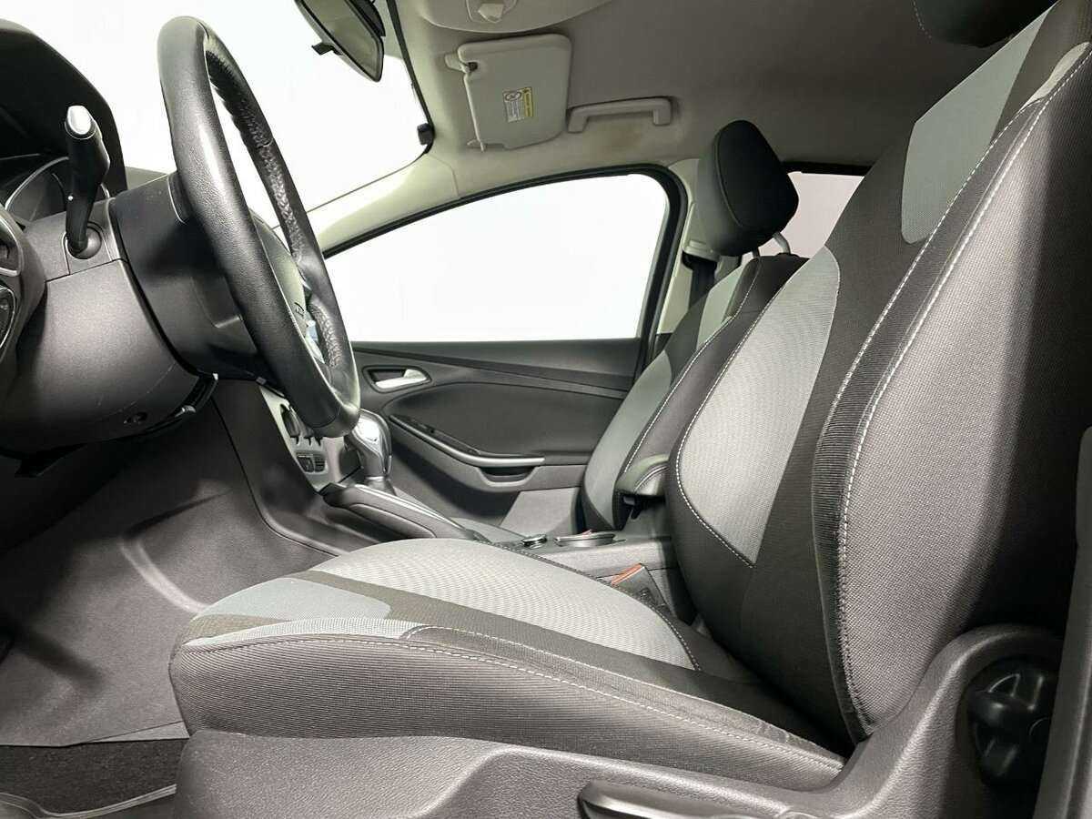 Ford Focus с пробегом — 2012 год. Фото: #8