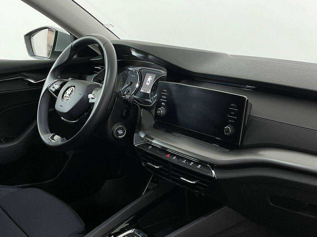 Skoda Octavia с пробегом — 2021 год. Фото: #7