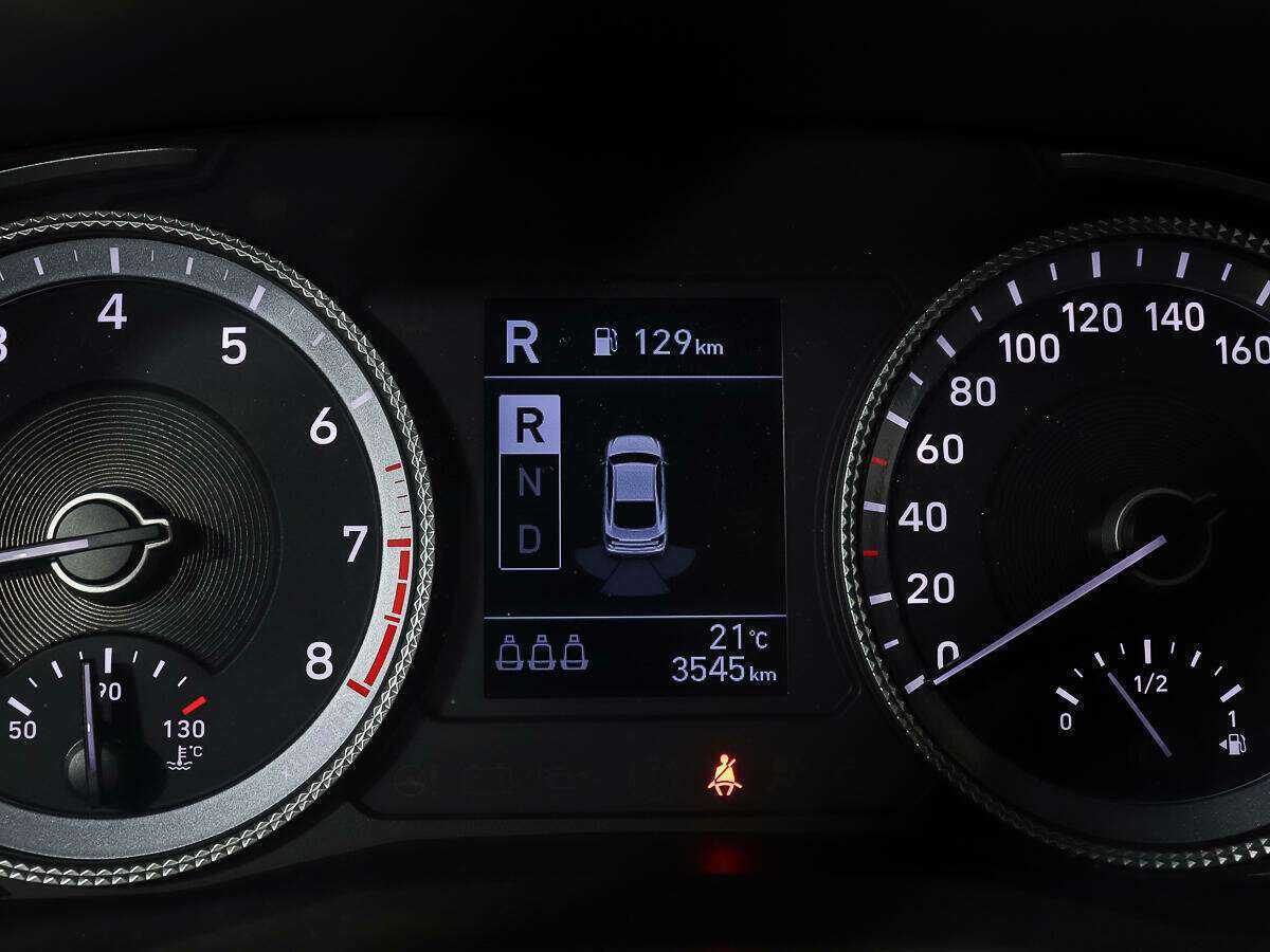 Hyundai Sonata с пробегом — 2023 год. Фото: #20