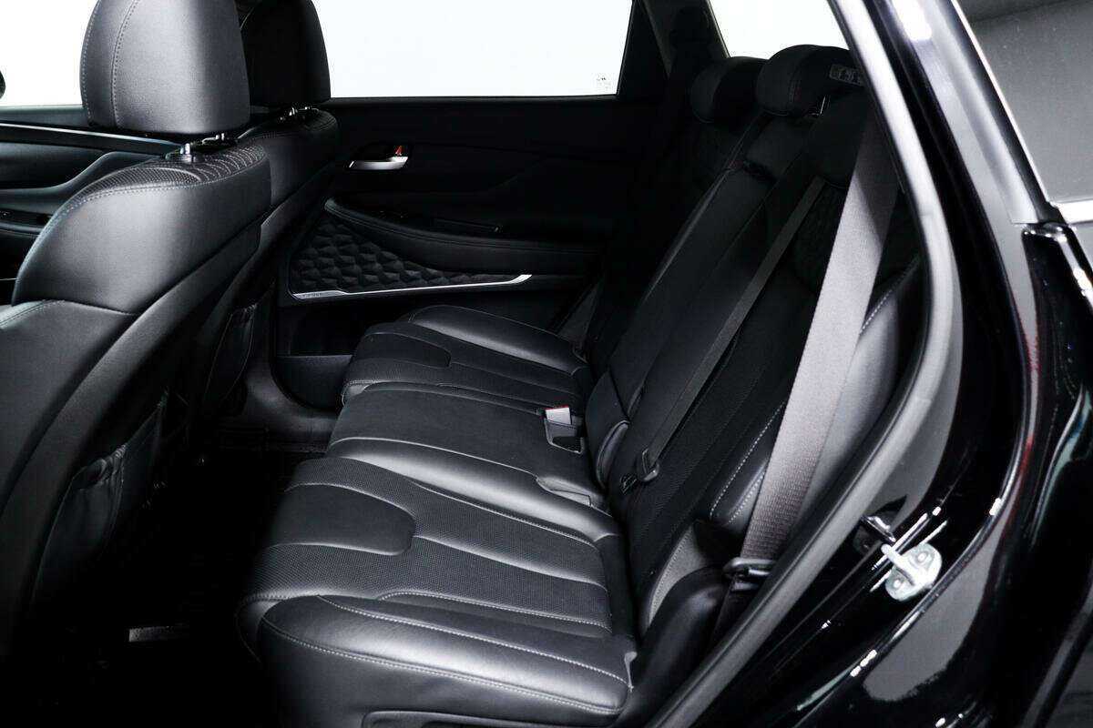 Hyundai Santa Fe с пробегом — 2020 год. Фото: #11