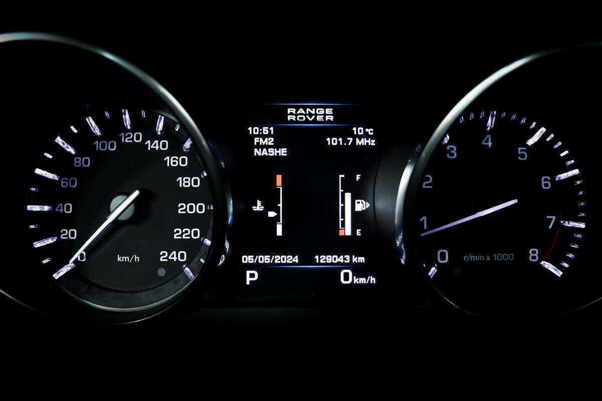 Land Rover Range Rover Evoque с пробегом — 2012 год. Фото: #9