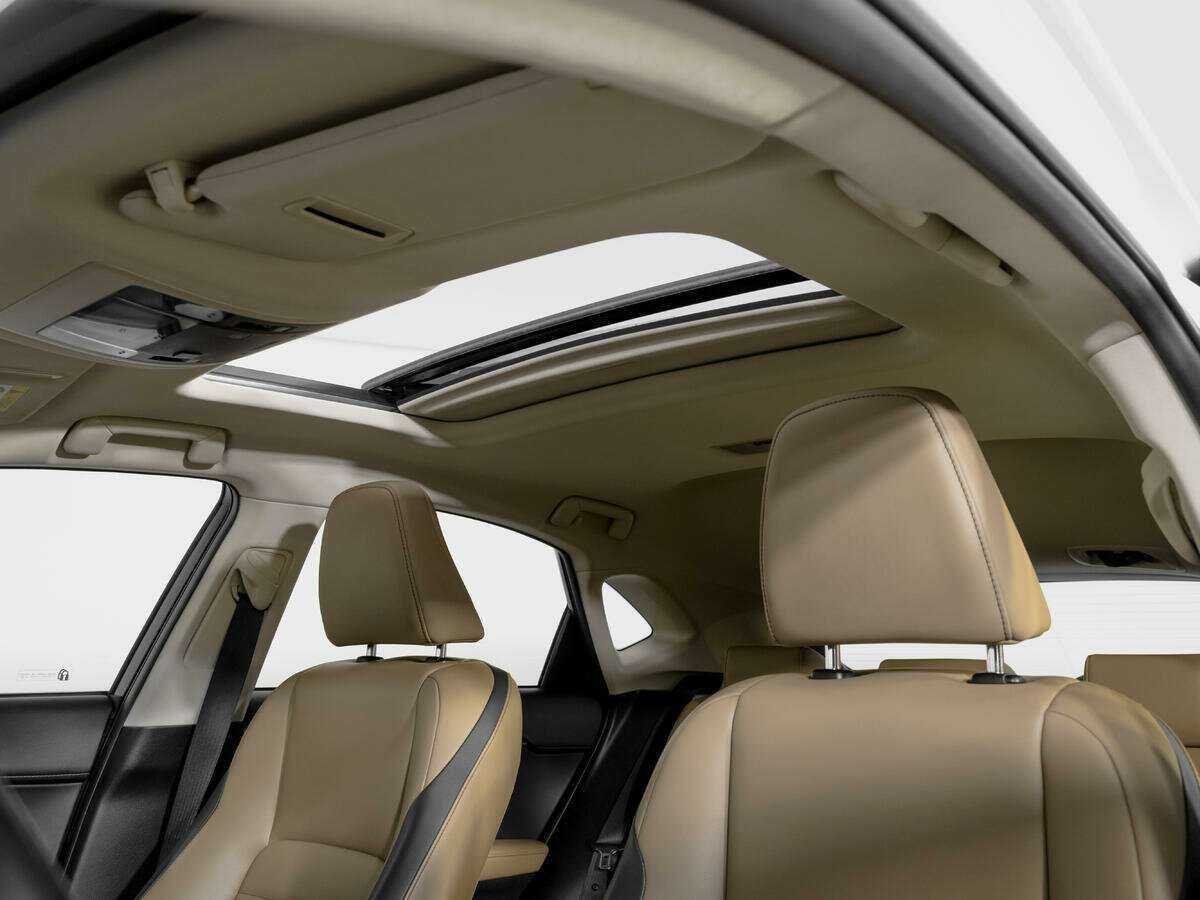 Lexus NX с пробегом — 2015 год. Фото: #14