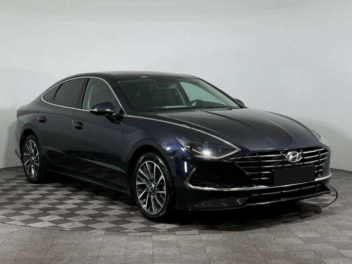 Hyundai Sonata с пробегом — 2021 год. Фото: #2