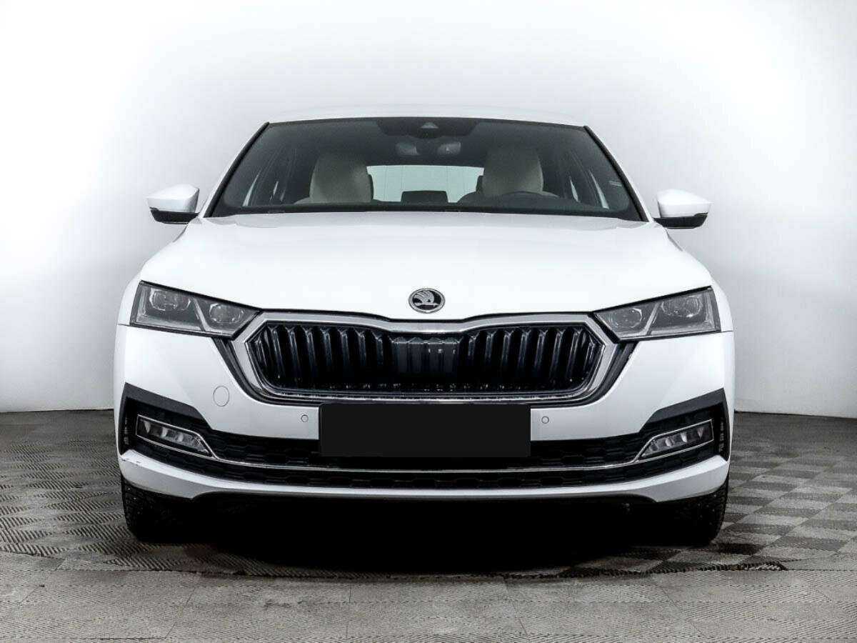 Skoda Octavia с пробегом — 2021 год. Фото: #1
