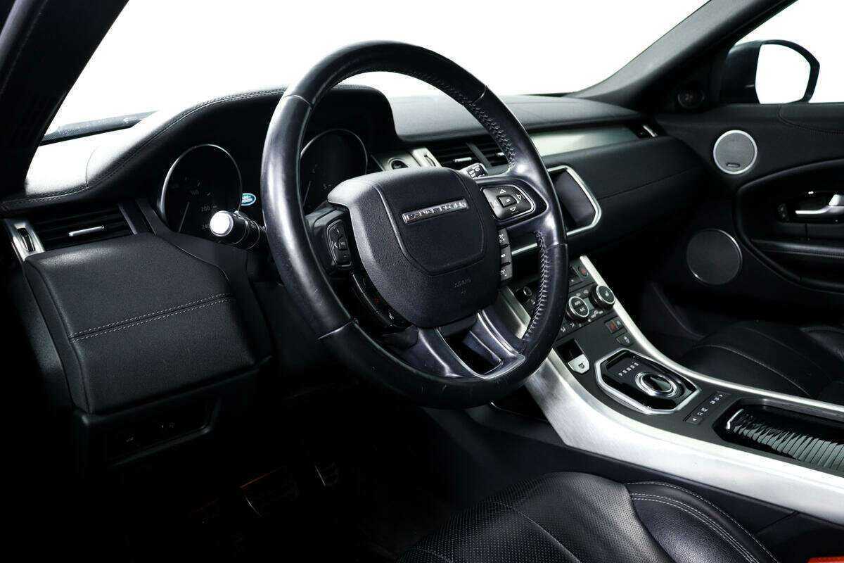 Land Rover Range Rover Evoque с пробегом — 2017 год. Фото: #12