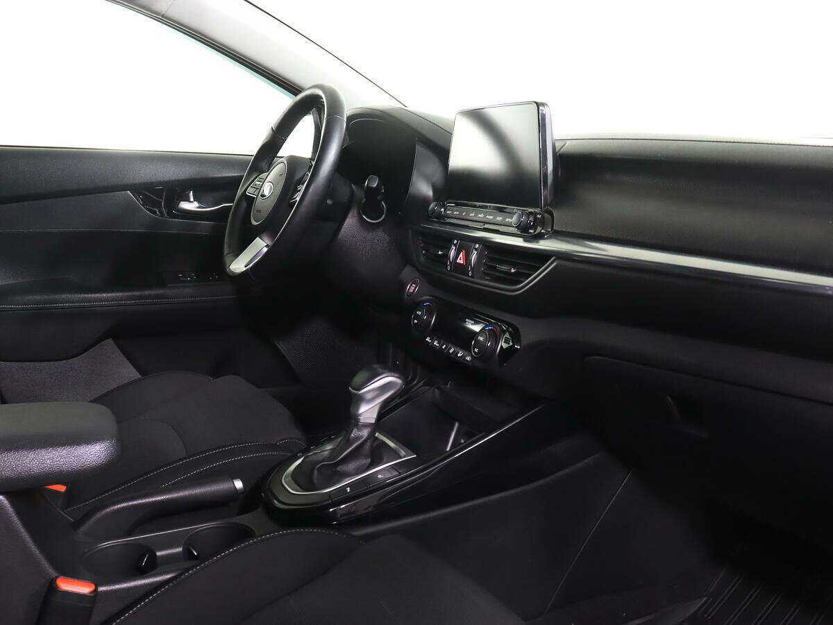 Kia Cerato с пробегом — 2020 год. Фото: #5