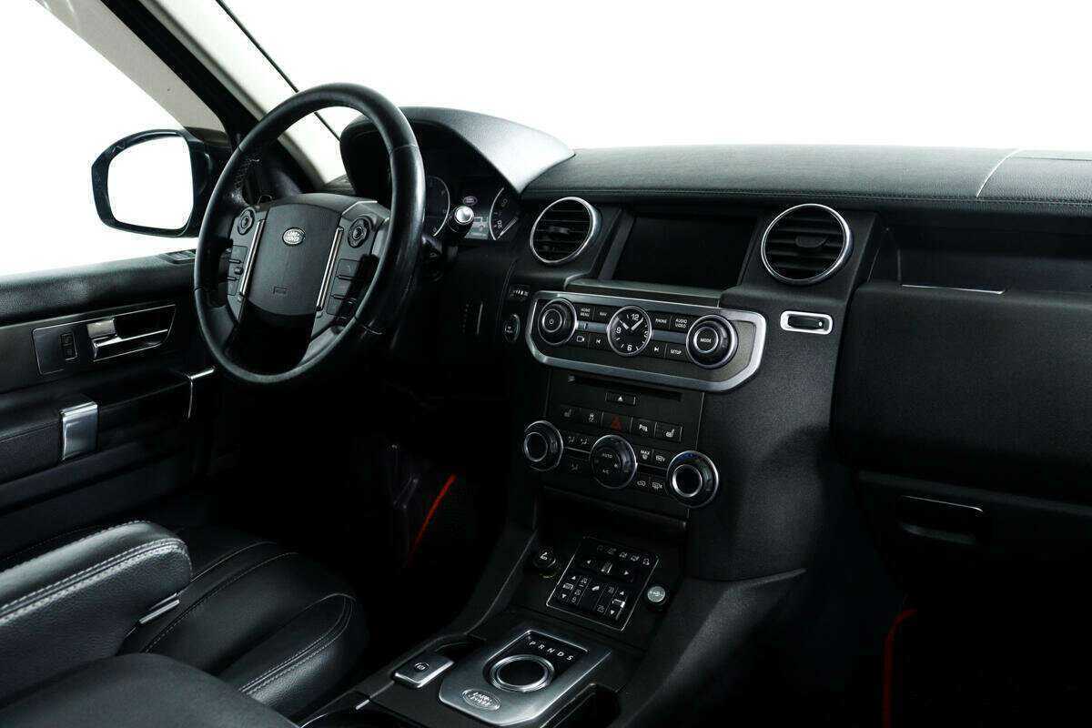 Land Rover Discovery с пробегом — 2014 год. Фото: #8