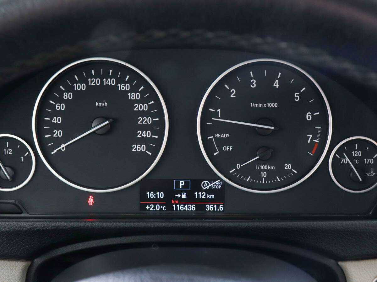 BMW 3 серии с пробегом — 2012 год. Фото: #8