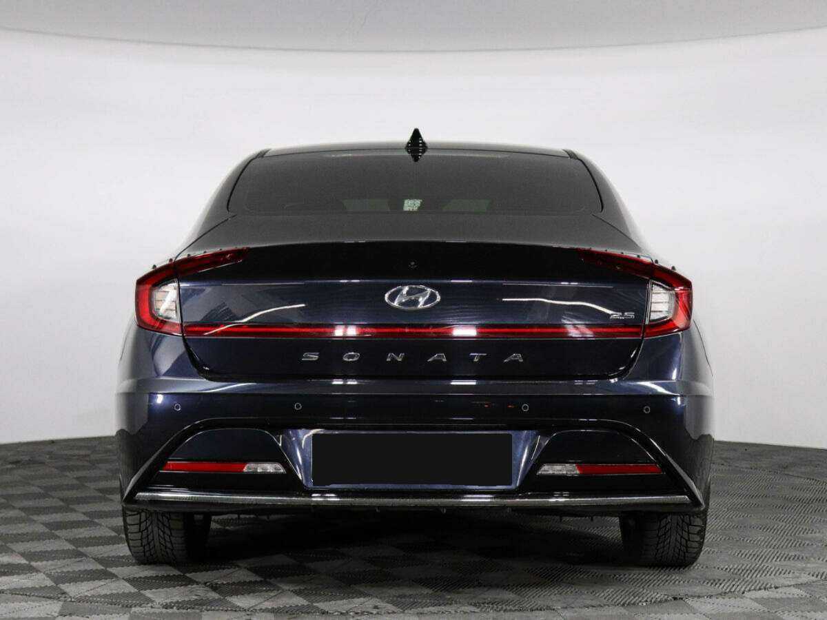 Hyundai Sonata с пробегом — 2021 год. Фото: #5