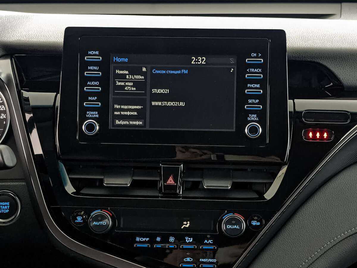 Toyota Camry с пробегом — 2022 год. Фото: #12