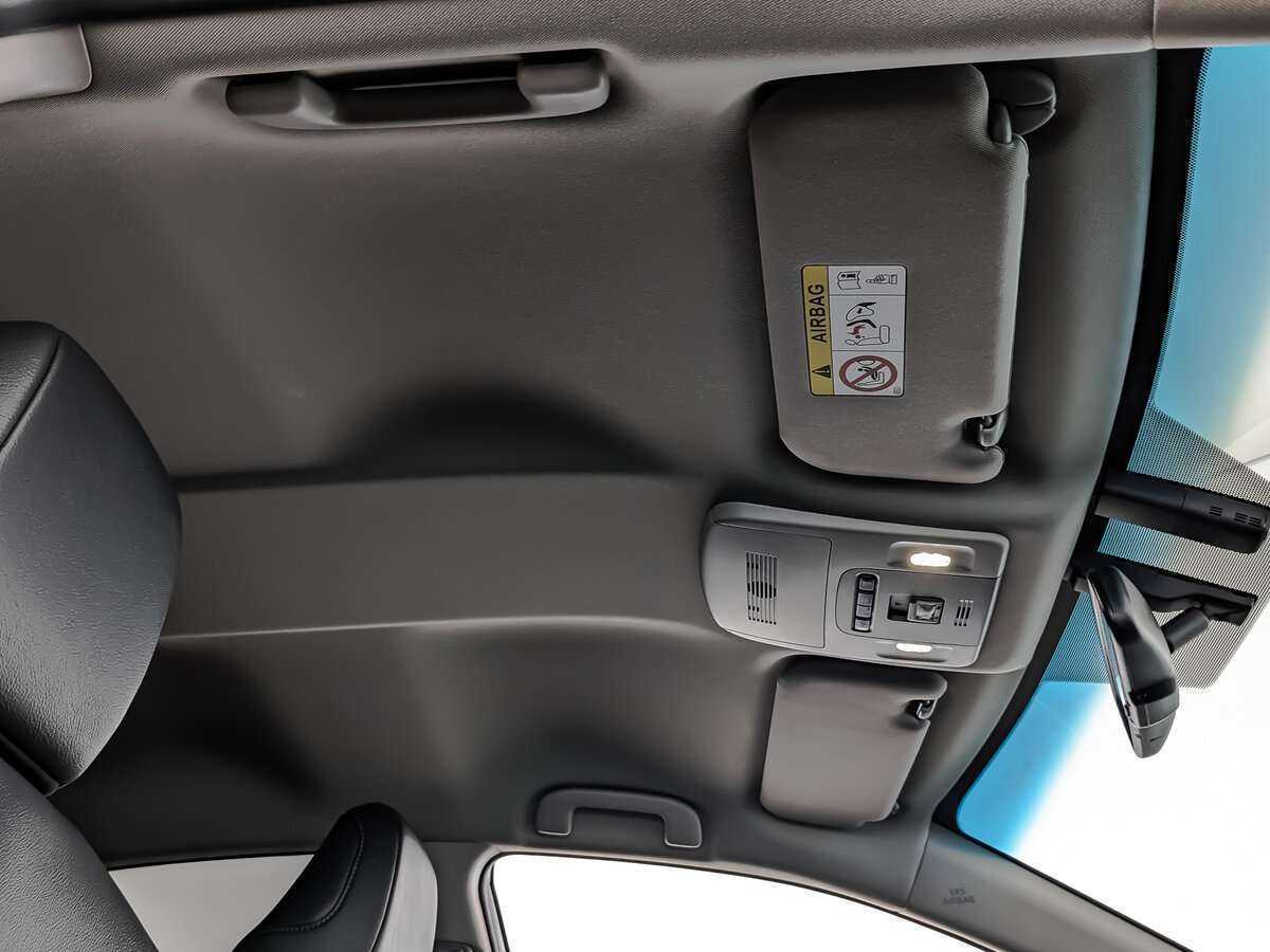 Toyota Camry с пробегом — 2022 год. Фото: #18