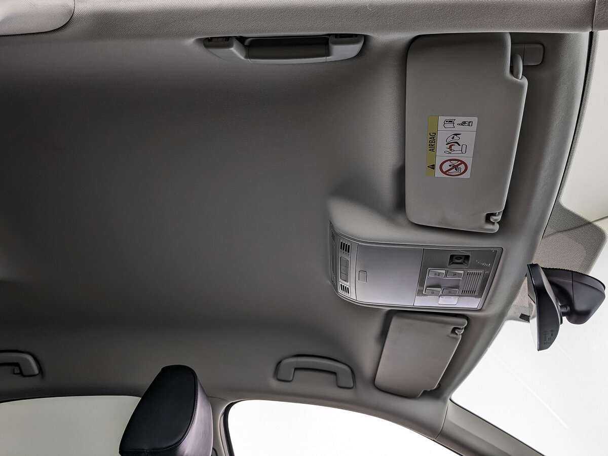 Skoda Superb с пробегом — 2017 год. Фото: #17