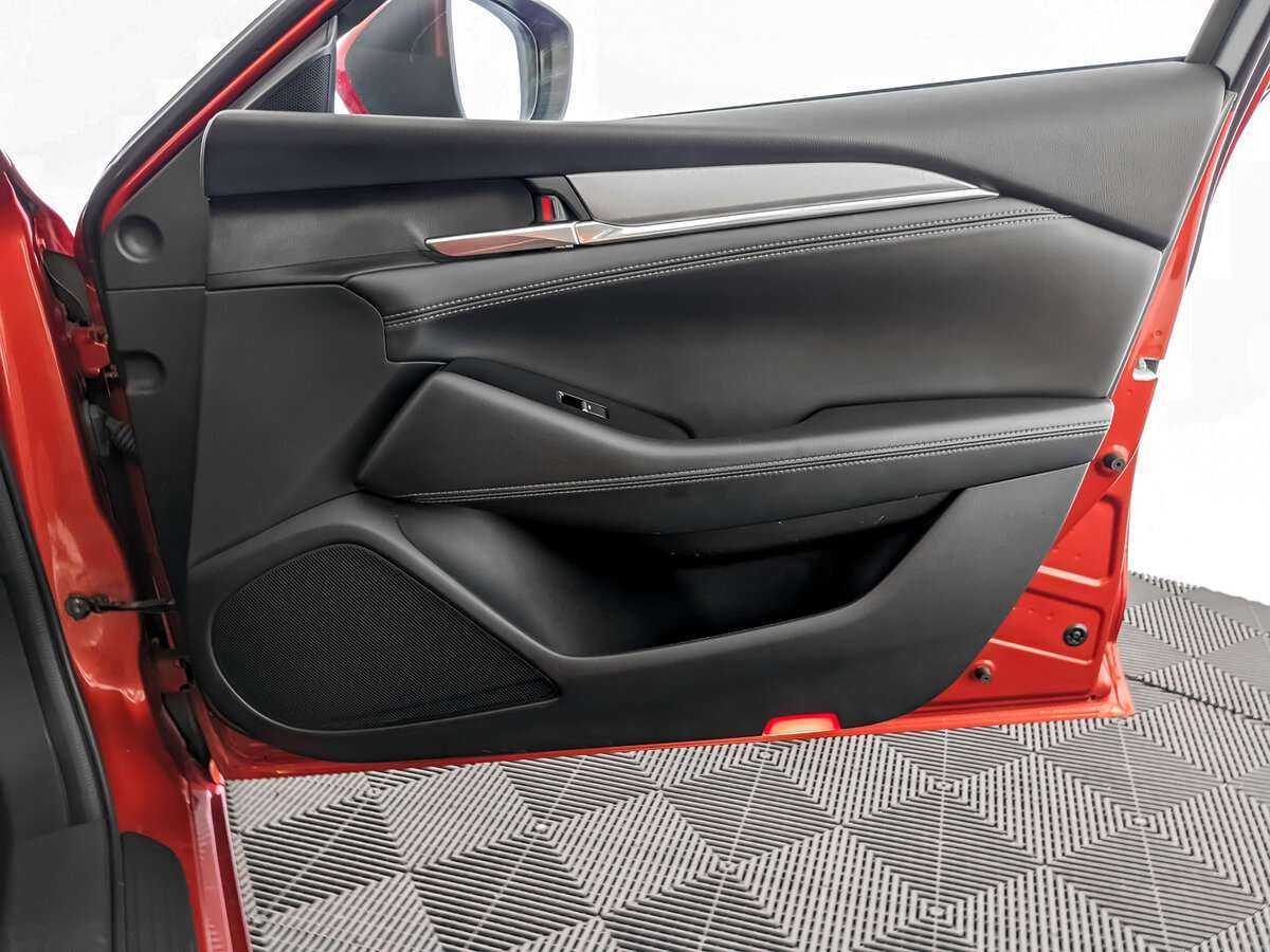 Mazda 6 с пробегом — 2020 год. Фото: #19