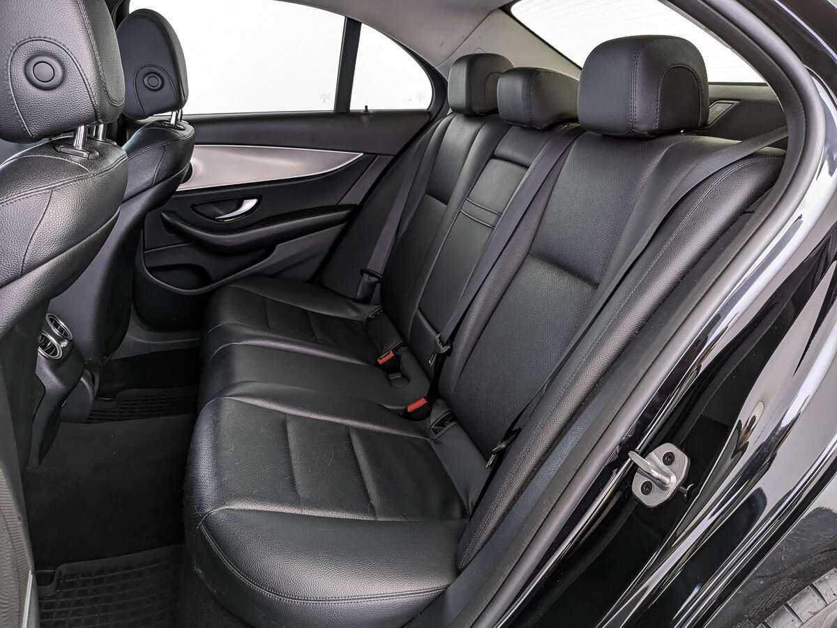 Mercedes-Benz E-Класс с пробегом — 2018 год. Фото: #13