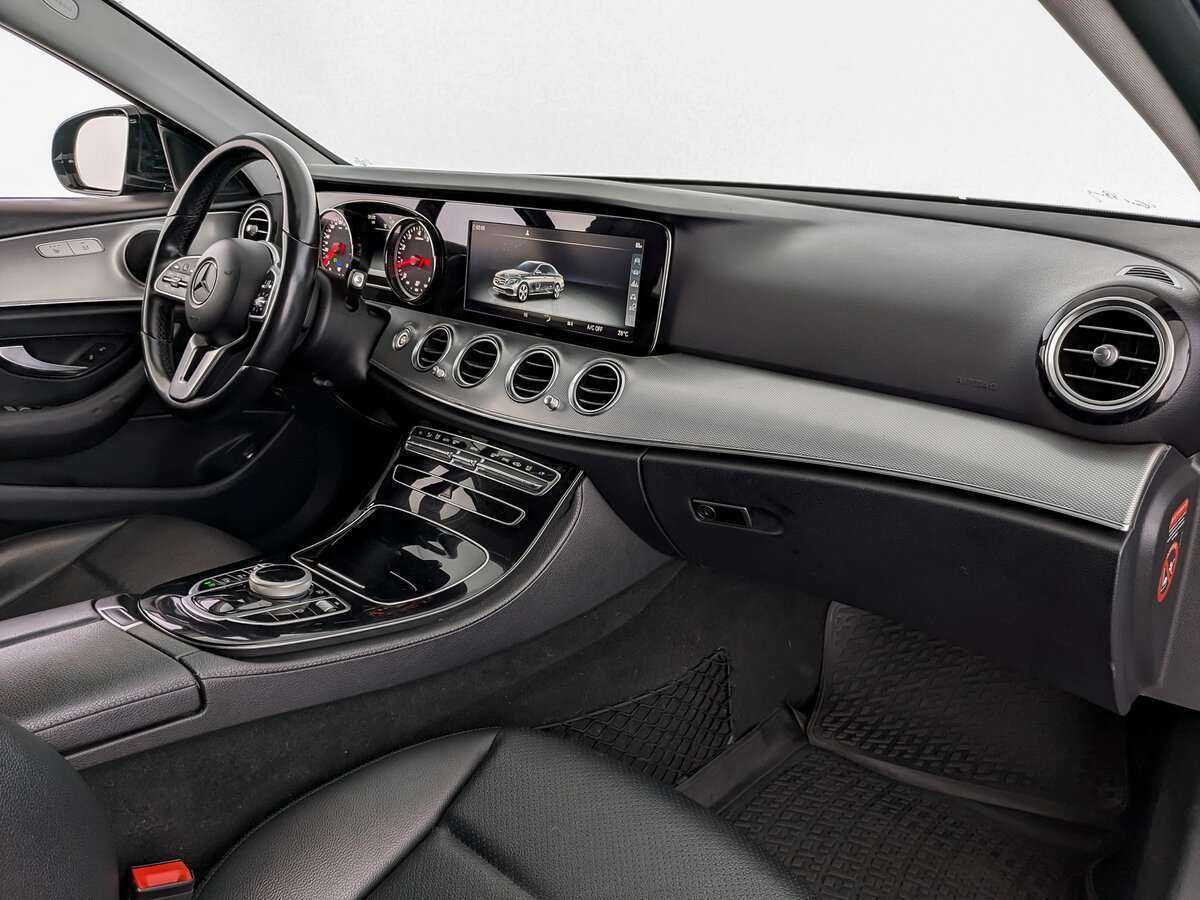Mercedes-Benz E-Класс с пробегом — 2018 год. Фото: #8