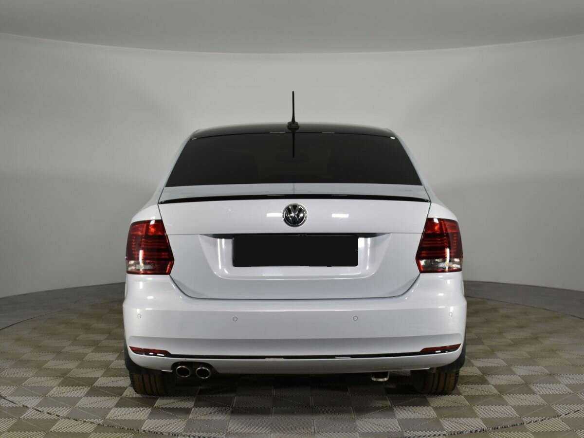 Volkswagen Polo с пробегом — 2019 год. Фото: #3